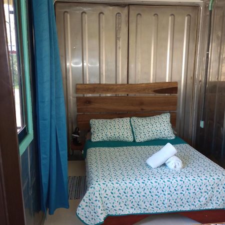 Container House Cahuita酒店 外观 照片
