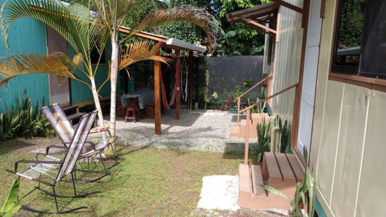 Container House Cahuita酒店 外观 照片
